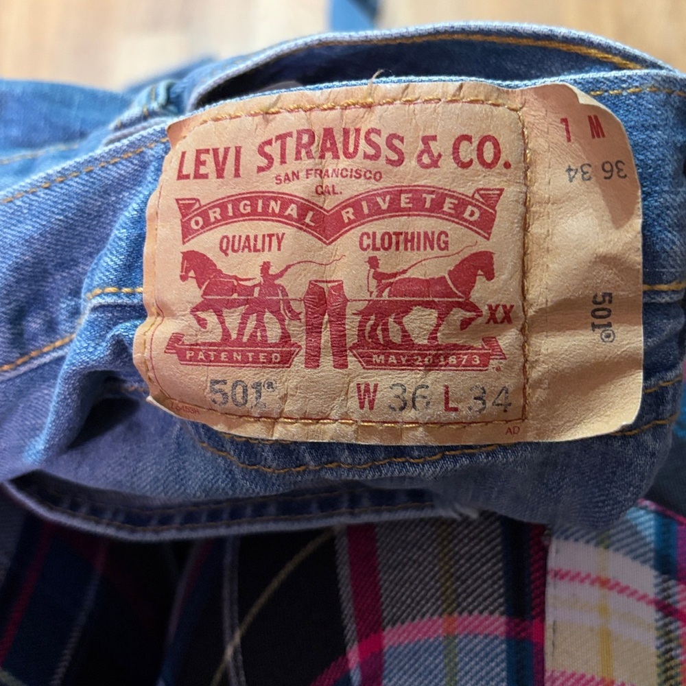Vintage Levi’s 501 Button Fly Jeans 36x34 Light Wash Made in Mexico 90s Y2K - Picture 3 of 4